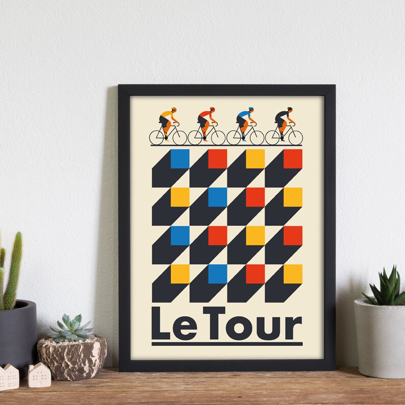 Le Tour Graphic